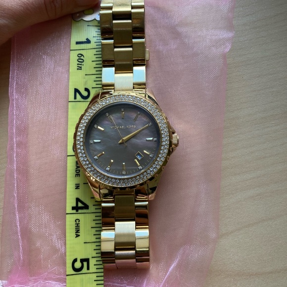 Gold Michael Kors Watch - Picture 6 of 6